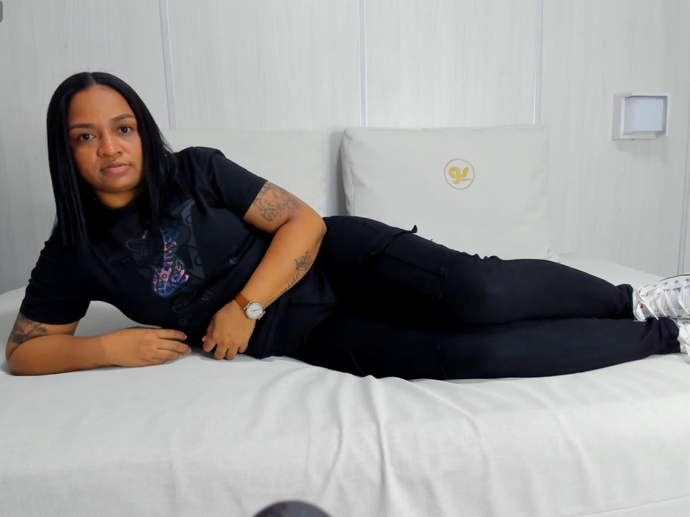 abby_saez profile