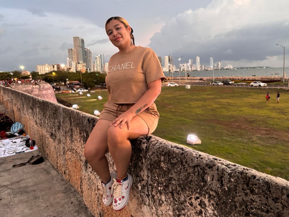 charlotte_greyk from stripchat