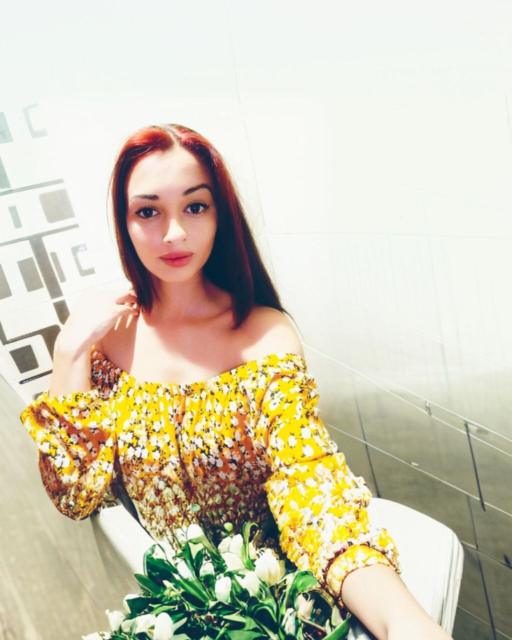 mona_light