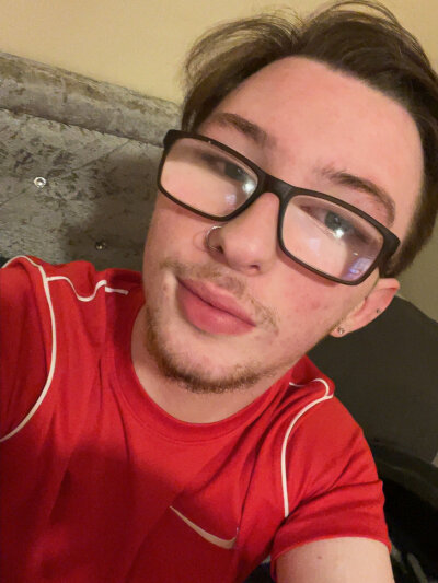 Guyguy445