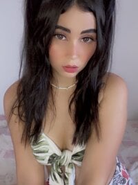 Lucybella__'s webcam live show