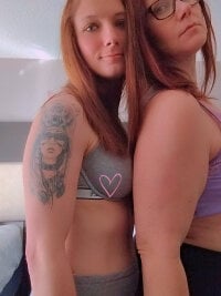 GermanBluEyedBeauty's Offline Chat Room