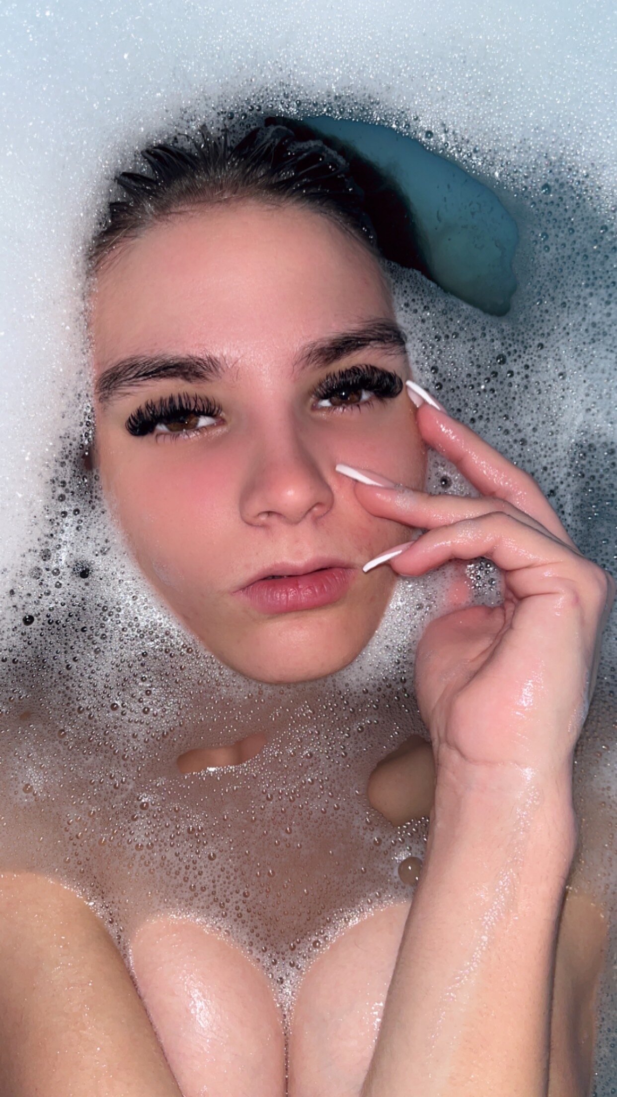 _Bella_Young