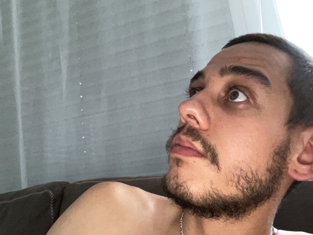 lokoo10's Offline XXX Chat