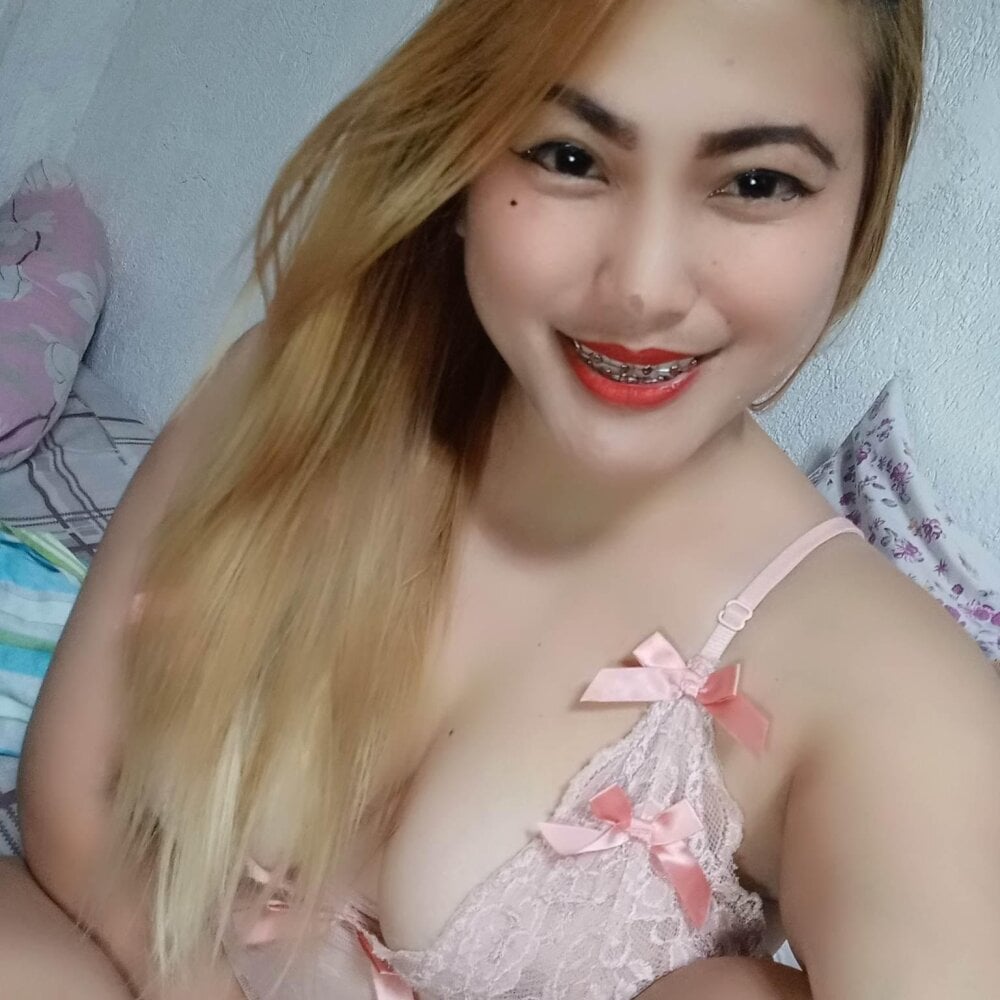 maturelivesexcams.com xia_love13 livesex profile in a cams