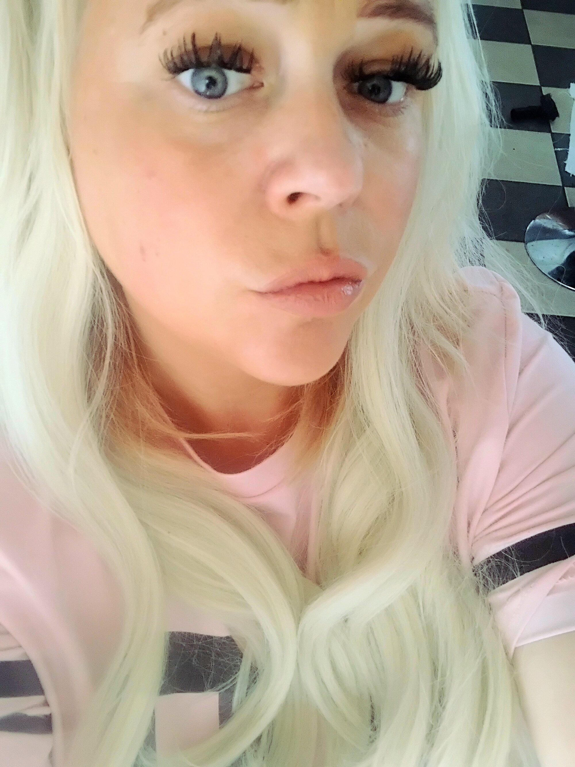 Busty_London_ParisX