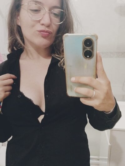 wetsexy777 Live Cam on StripChat