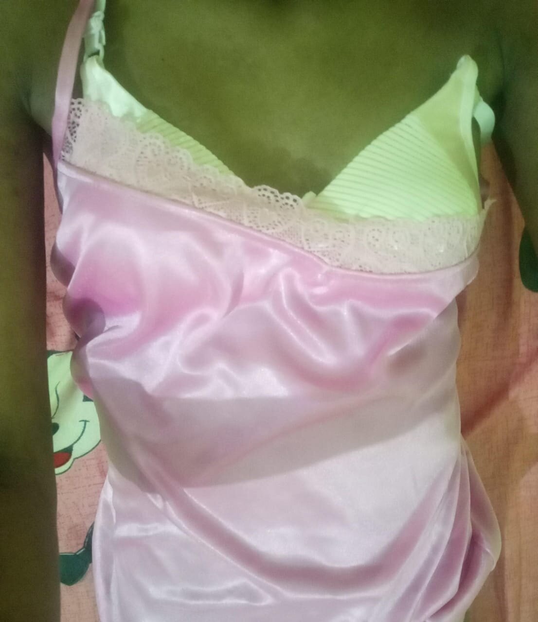 Sallu_hot