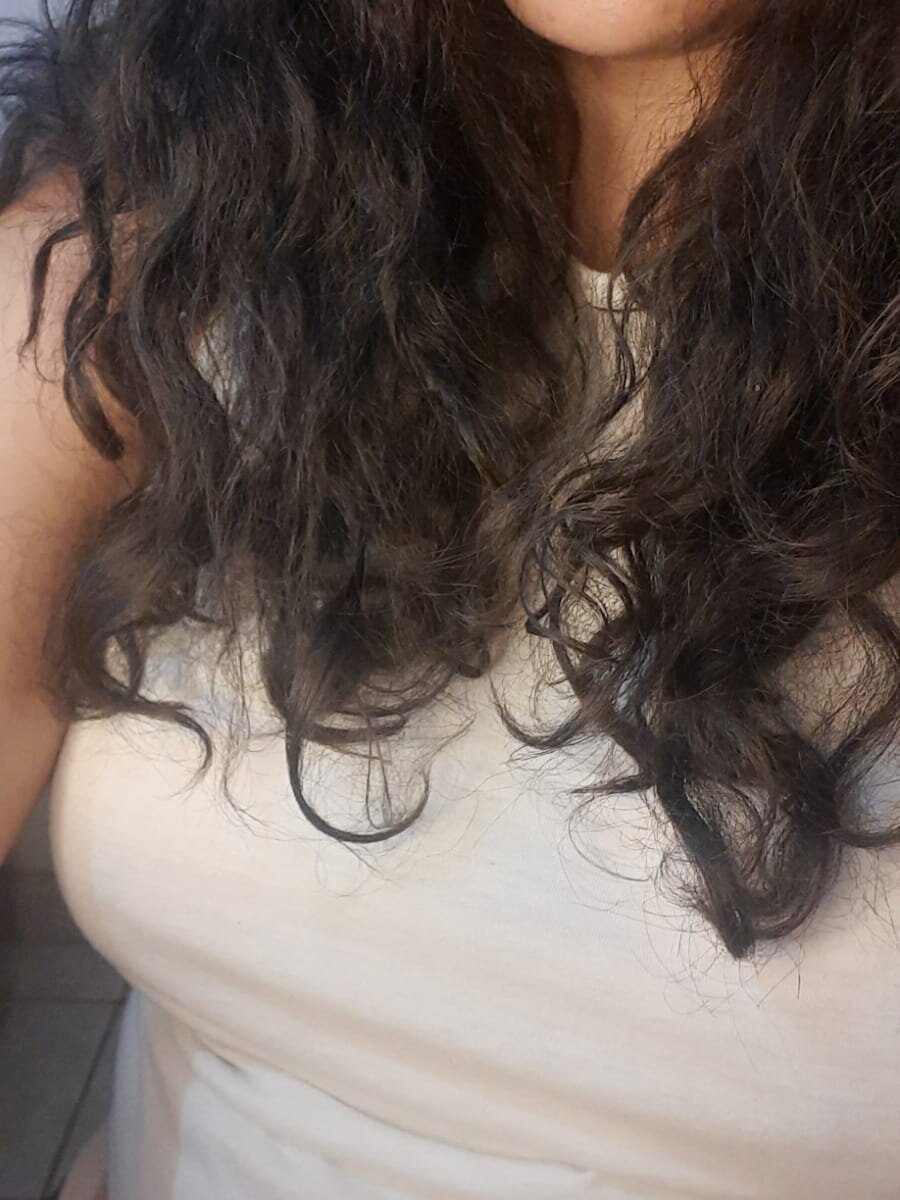 sexcam-girls.com agnes_ethereal livesex profile in in-the-palm-of-your-hands cams