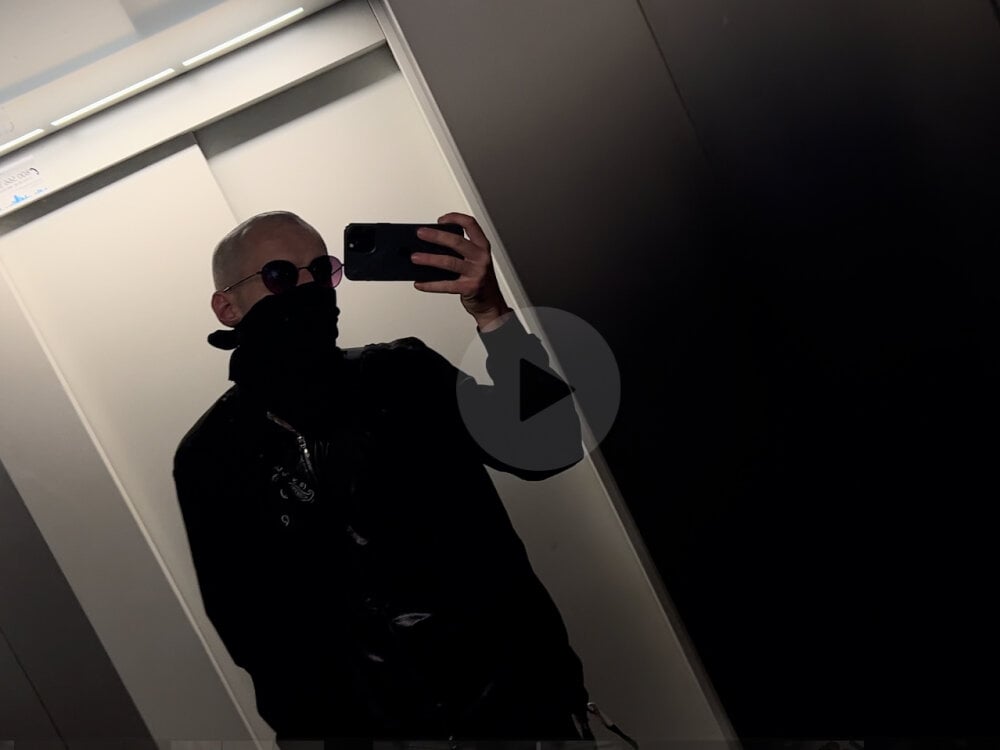 directedby profile