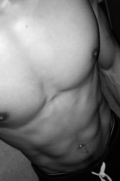 monstaschlong03 from stripchat