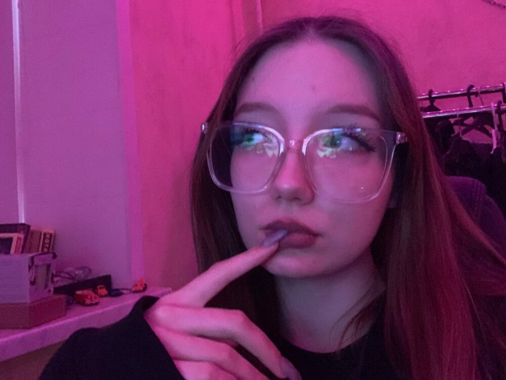 earlineras from stripchat