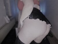 NaughtyKim Pertunjukan Webcam