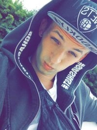KATOon1995's webcam live show