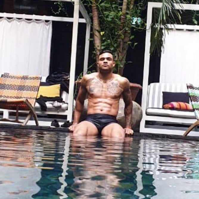 Live sex webcam photo for Kimkam89 #289988823