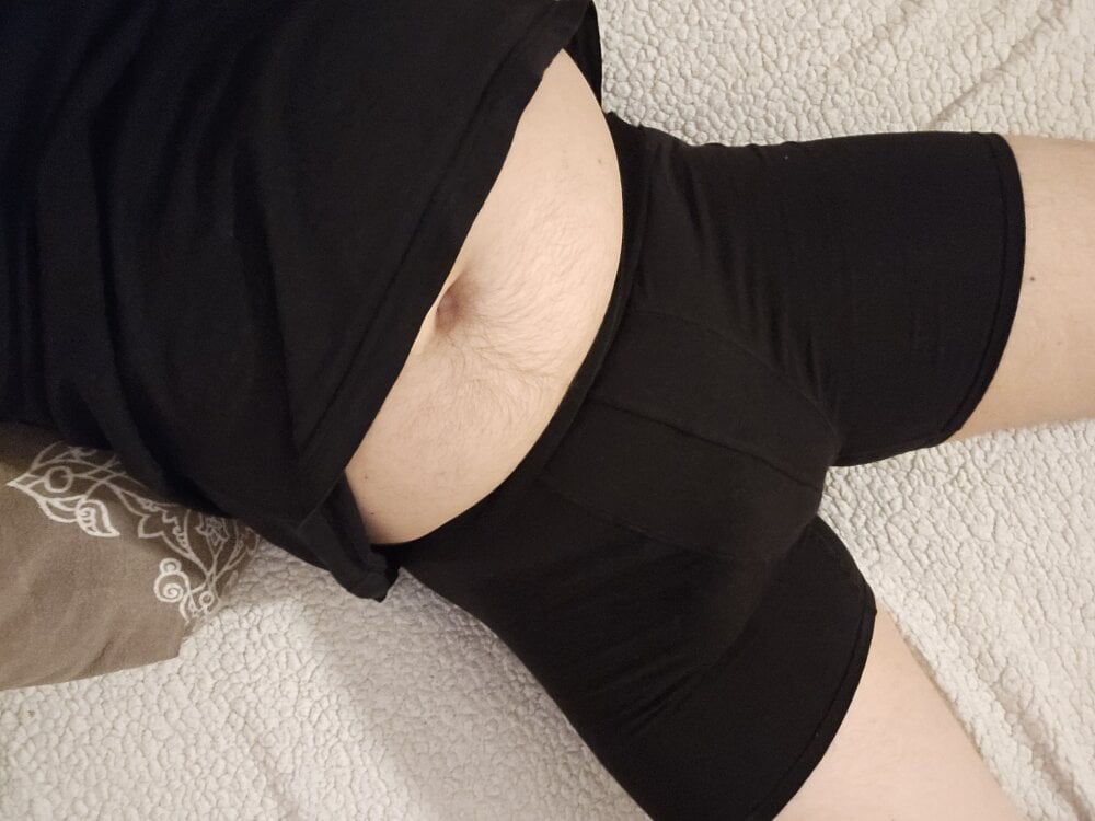 Toyboy_87 Offline XXX-Chat