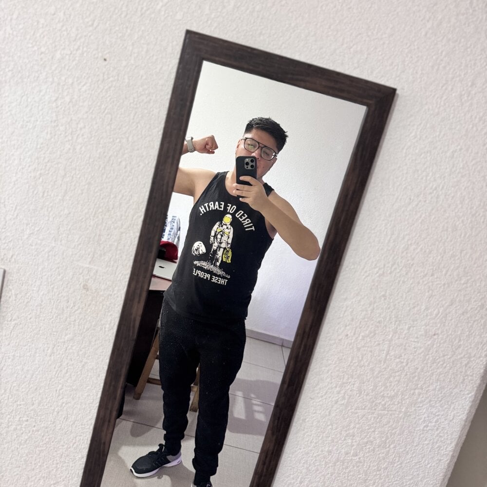 Cj052529 Offline XXX-chat