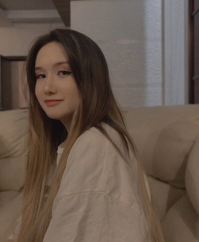 _shion from stripchat