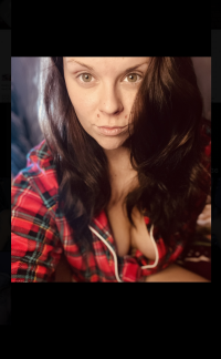 kellyrayne22's Offline XXX Chat