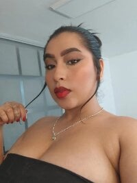 Carolina_Arias's webcam live show