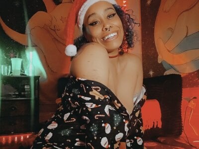 loveluna8 on StripChat