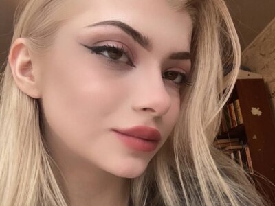 MichelIeRoss 🆔 online naked stream