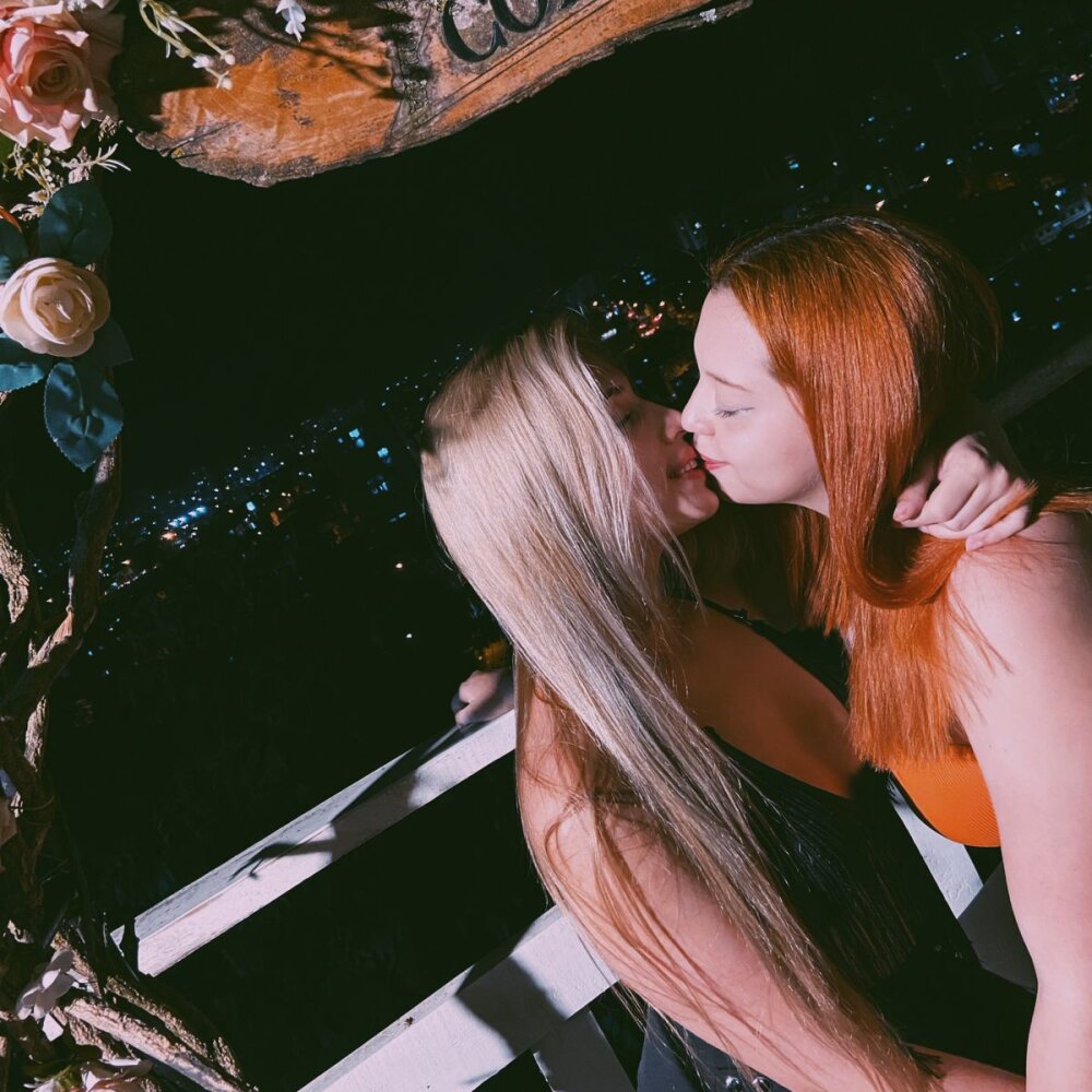LindsayAndIvana Cam Model Free Live Sex Show and Chat Stripchat photo photo