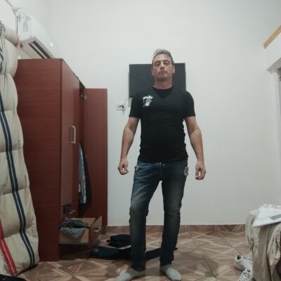 simonthefirst from stripchat