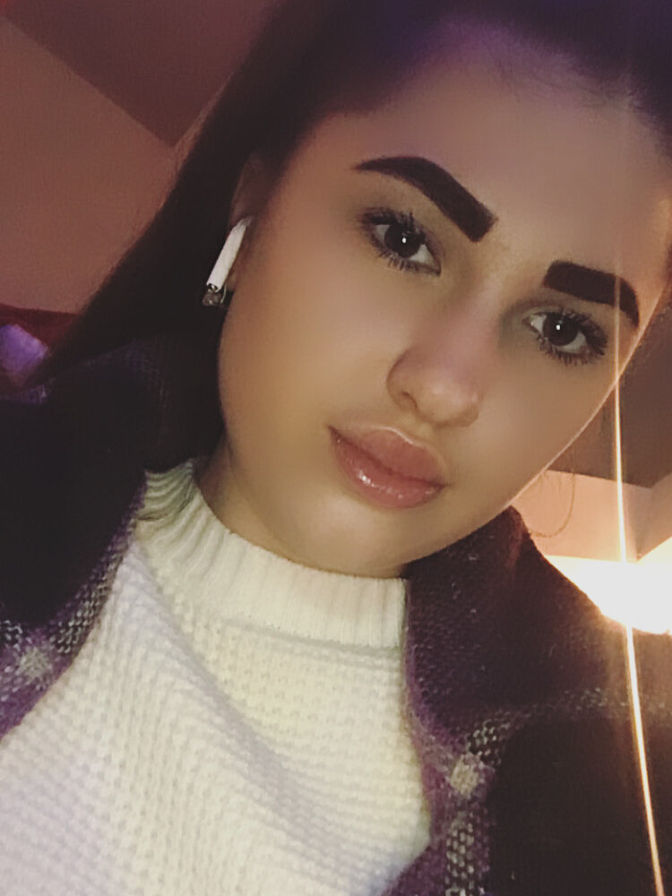 Viola_Flores profile