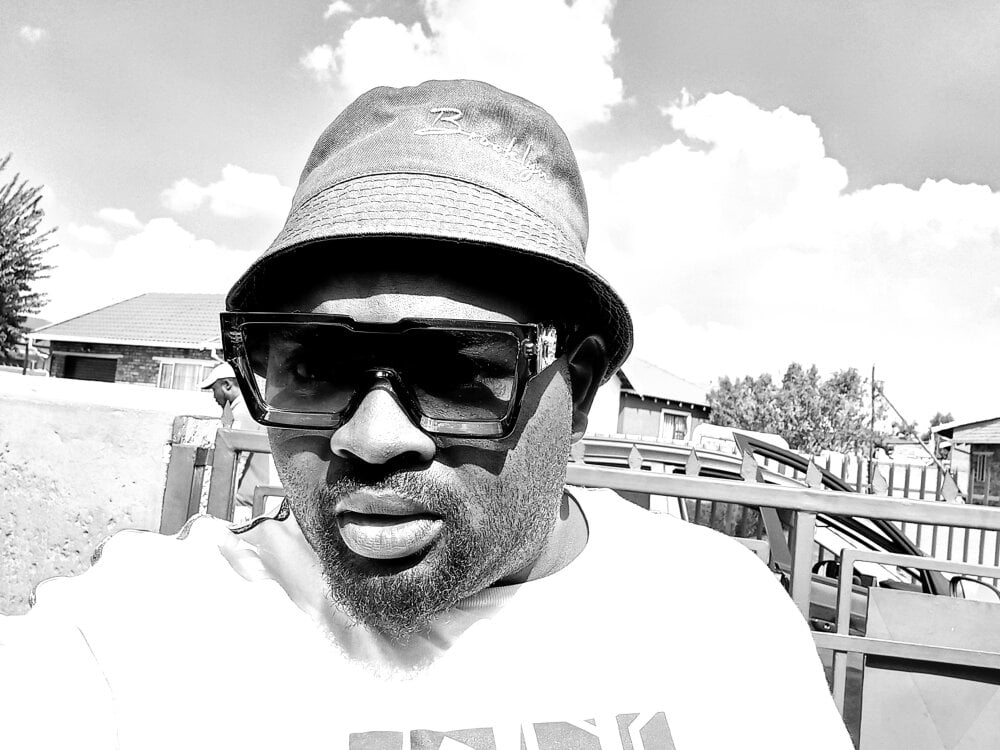 jonjob44's Offline XXX Chat