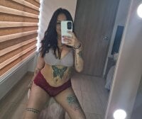 emma_rouxy_22's webcam live show