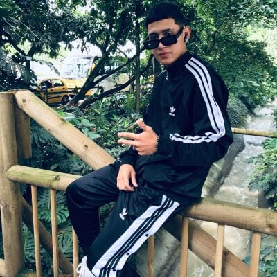 Boy_latin_hot00