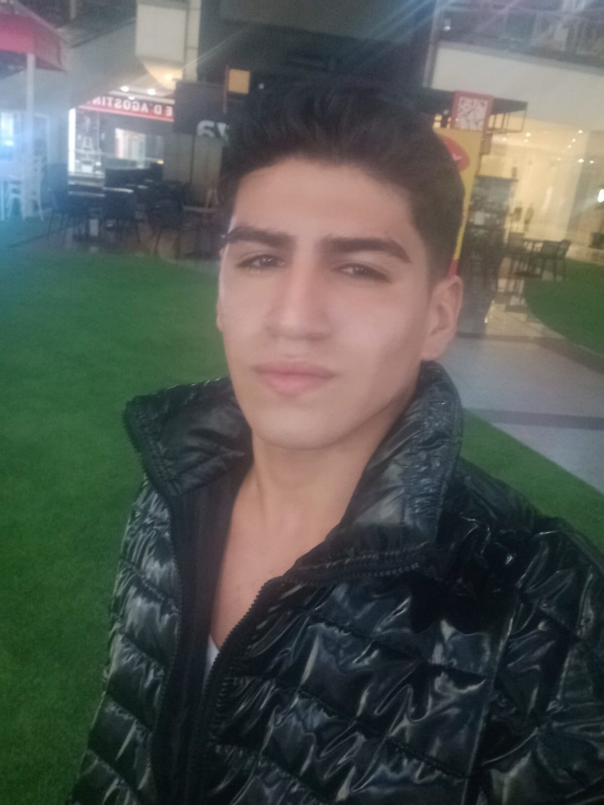 Oliver_avella
