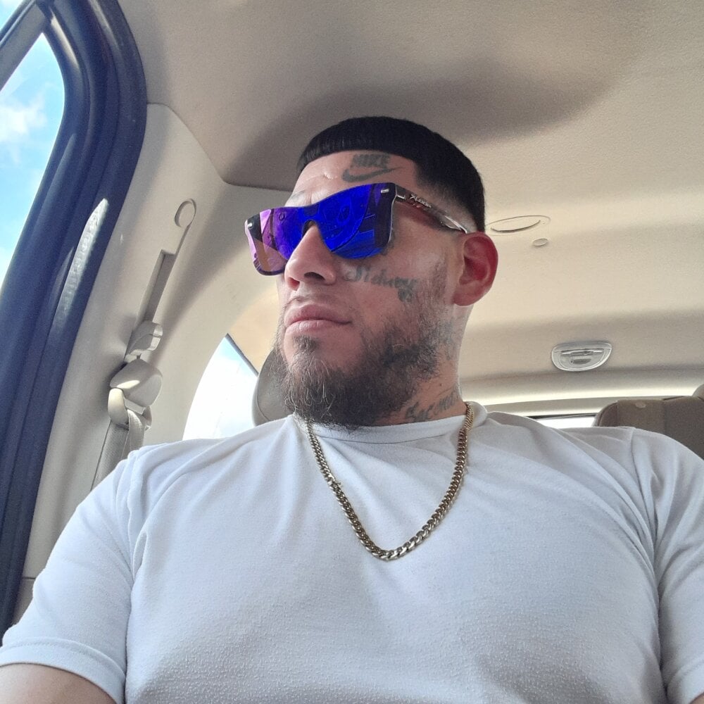 playboy7up's Offline XXX Chat