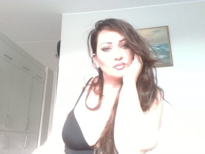 live free chat Sandra 