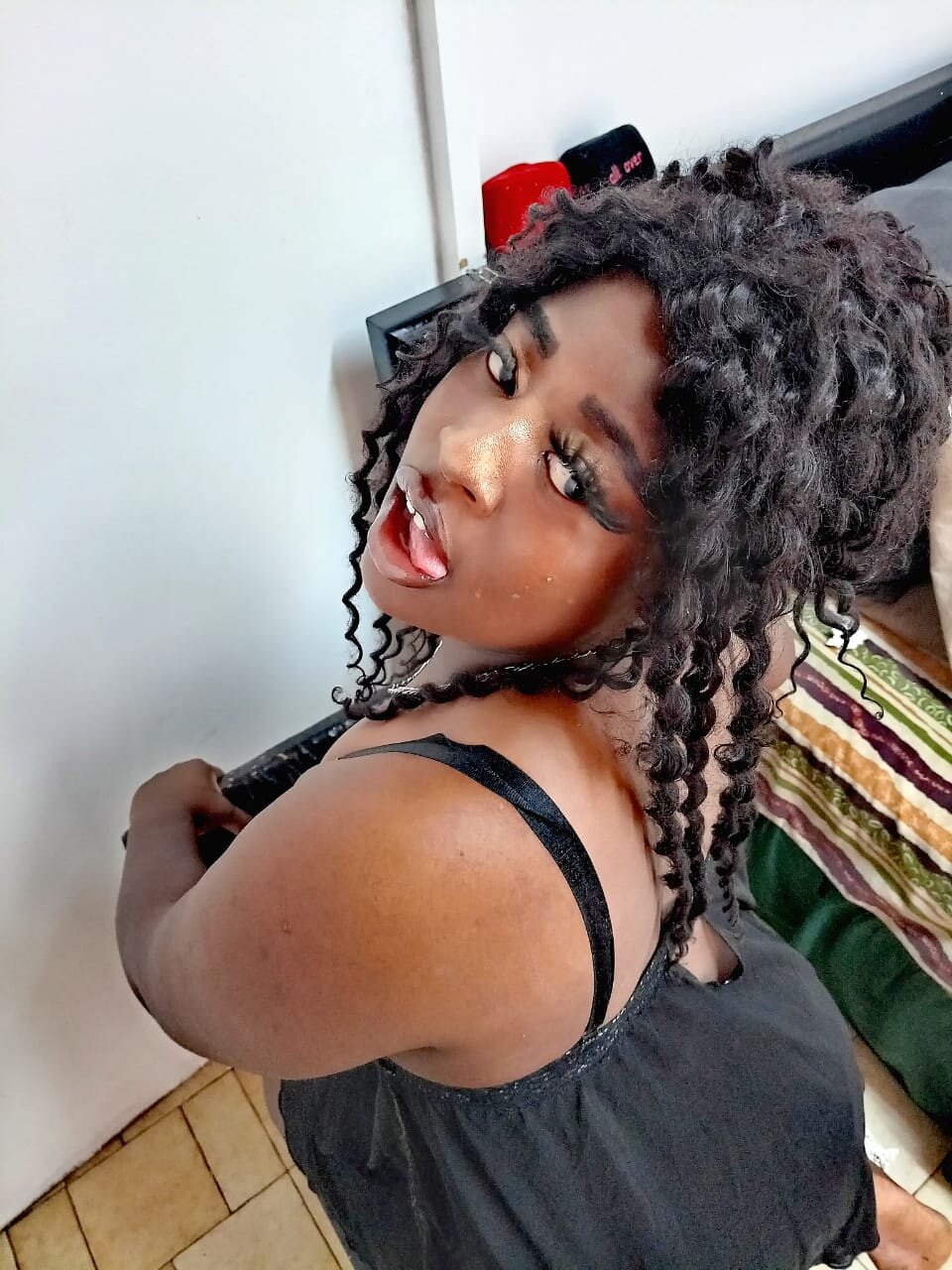 Sexybootybaexx