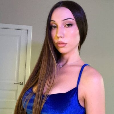 AnnisDavi Female Cockrating Nude Webcam