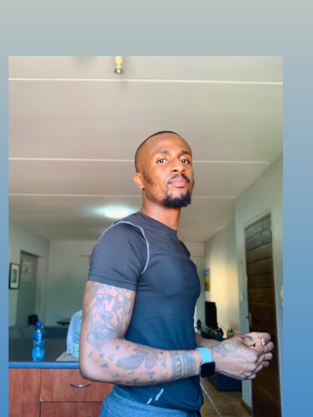 gigio_em's Offline XXX Chat