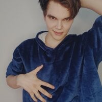 ห้องแชทออฟไลน์ของ CHRIS_MARIBOI