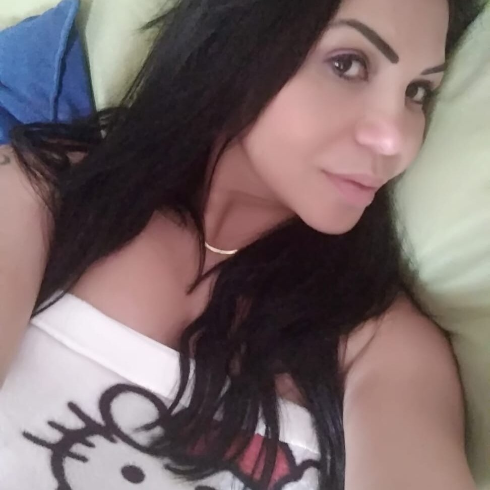 Watch  rochi_proize live on cam at StripChat