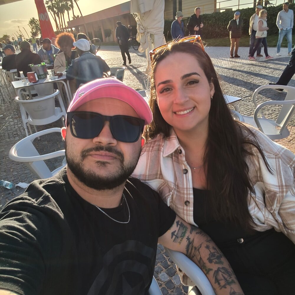 Youngcouple0907's Offline XXX Chat