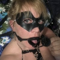 mixkitten's webcam live show