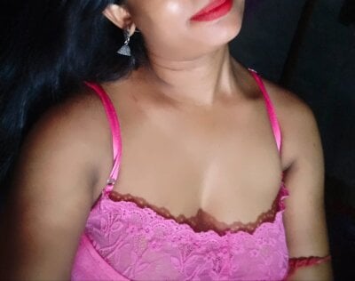 Hot_Payel_24