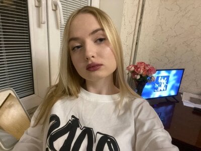 Jennifer_Elis
