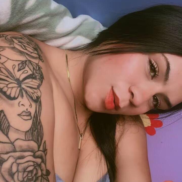 sexcams-joy.com tatiana_foxx livesex profile in latino cams