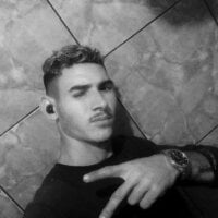 Thiago380's webcam live show