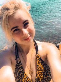 gentlemolly's Offline Chat Room