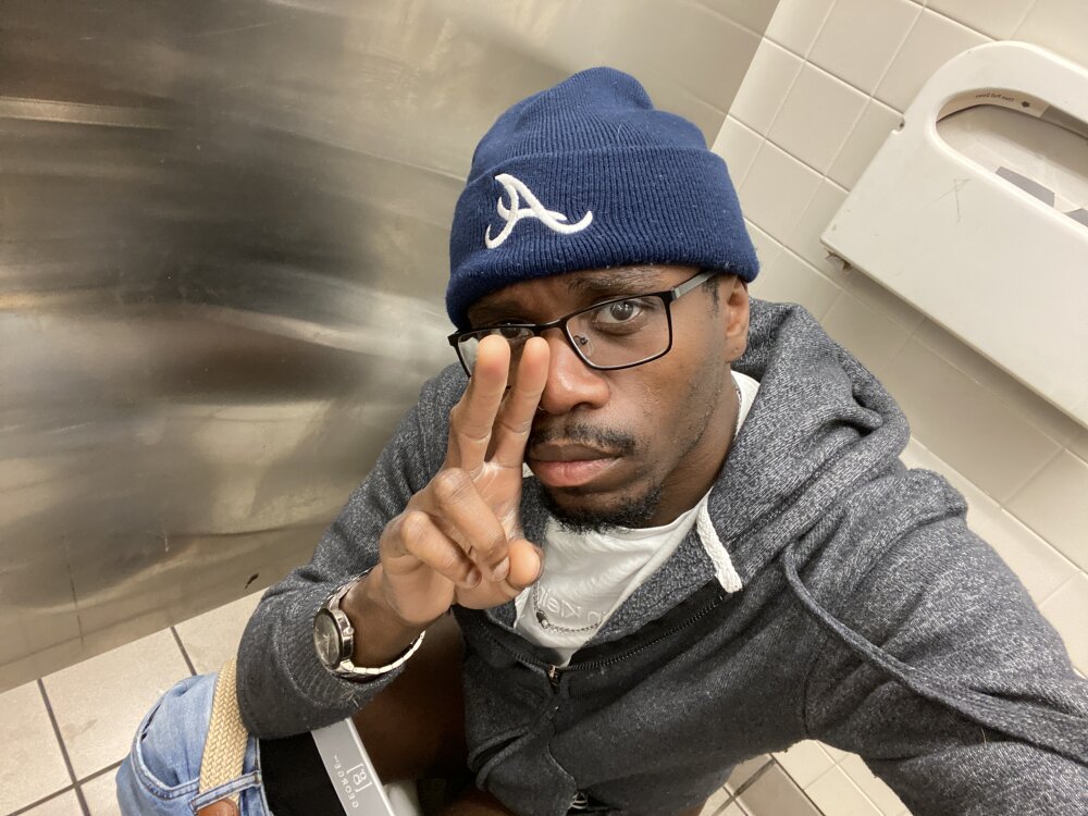 SandroSays' Offline XXX Chat