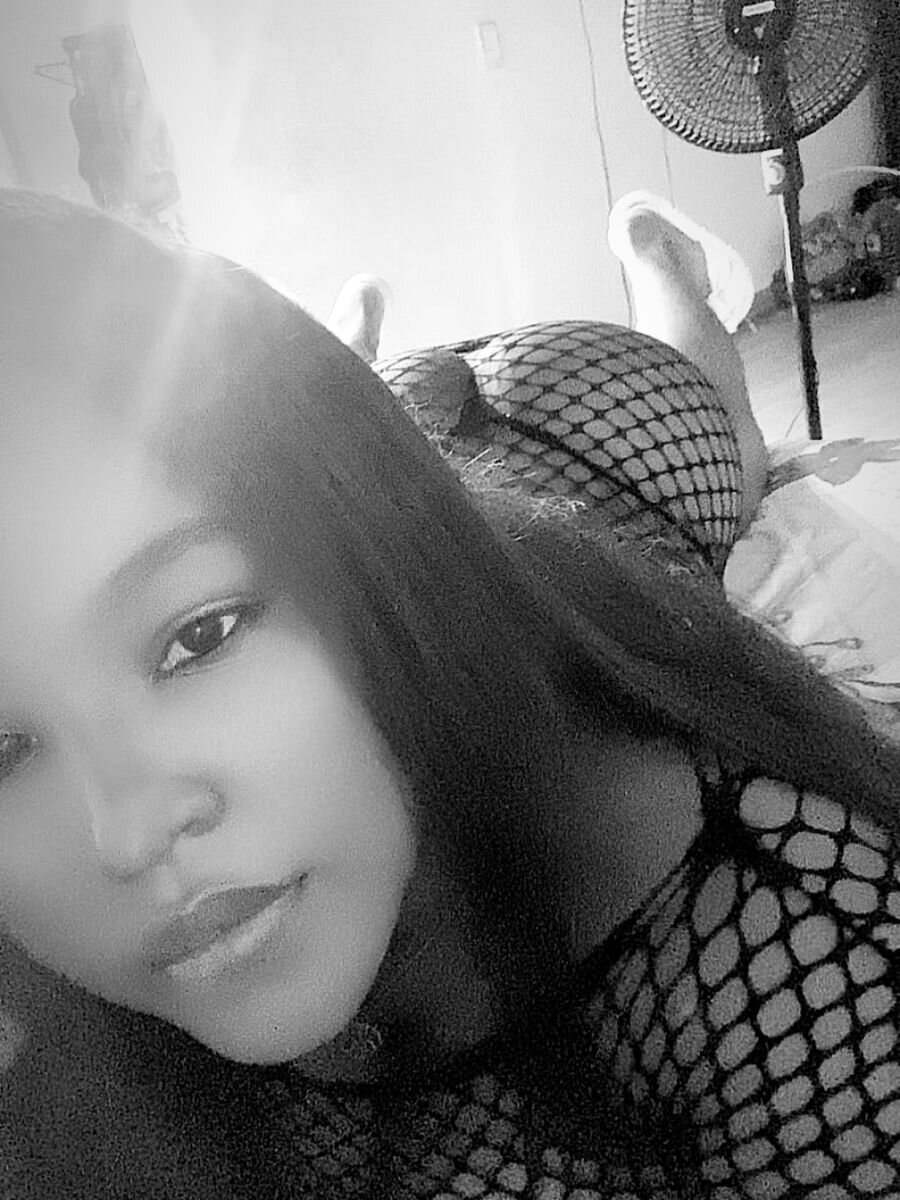 isabella_rossee_ Live XXX-Chat