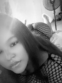 isabella_rossee_'s webcam live show